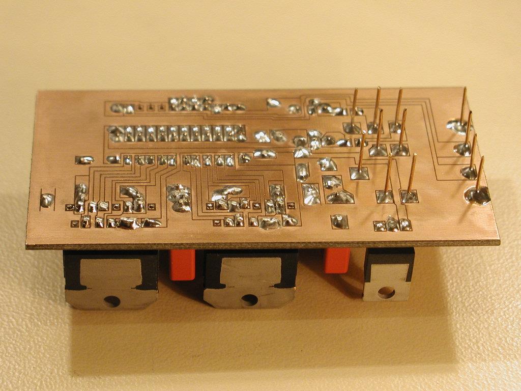 This small board does fit to the bigger 3-Axis Board to build the 4th-Axis