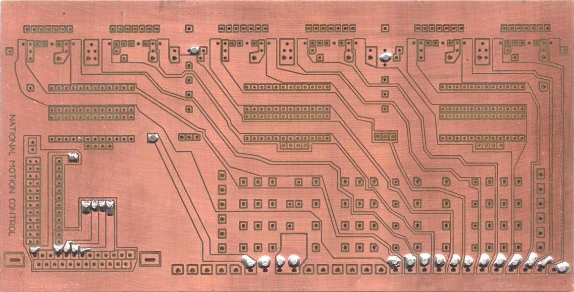 Click here to view the LAYOUT BOTTOM-SIDE with soldered contact bridges